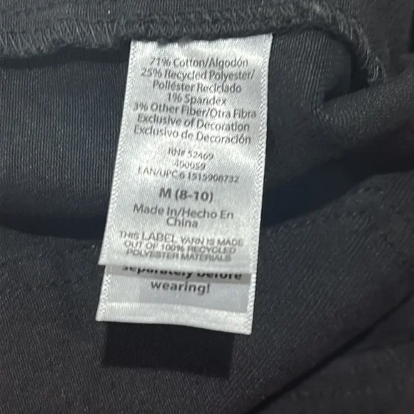 Time and Tru Women's Maternity Denim Bermuda Shorts Size M - Picture 9 of 9